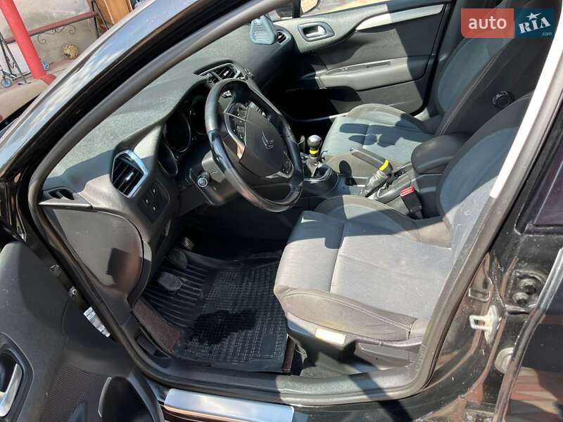 Хэтчбек Citroen C4 2011 в Тернополе фото 14 Хэтчбек Citroen C4 2011 в Тернополе
