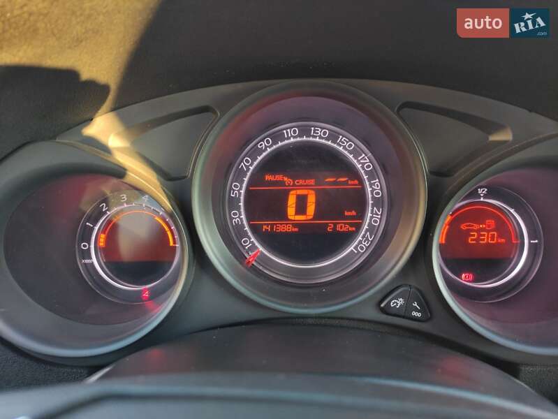 Хэтчбек Citroen C4 2013 в Черноморске фото 8 Хэтчбек Citroen C4 2013 в Черноморске