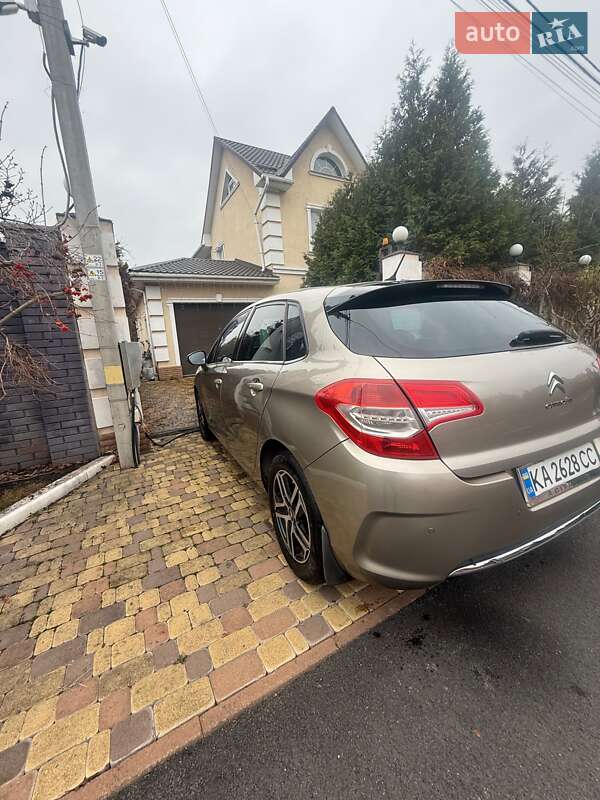 Хетчбек Citroen C4 2012 в Києві