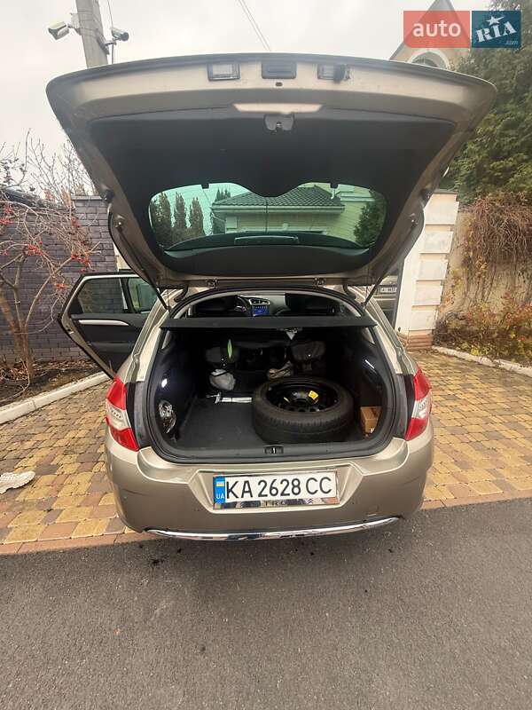 Хетчбек Citroen C4 2012 в Києві