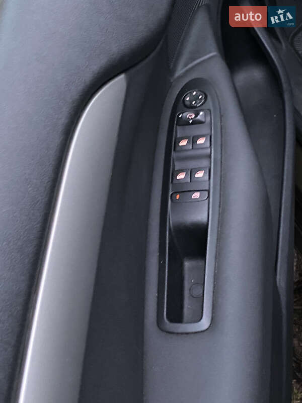 Хетчбек Citroen C4 2014 в Харкові