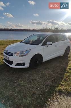 Хэтчбек Citroen C4 2012 в Нетешине