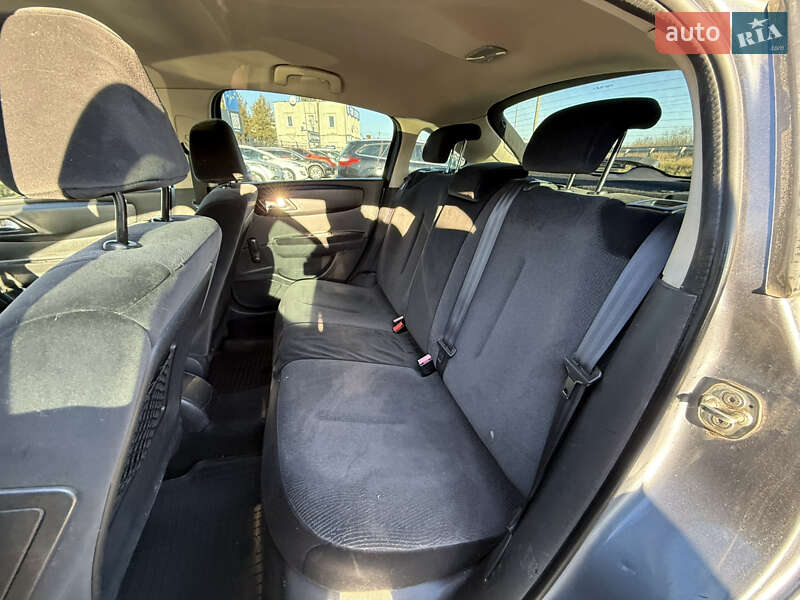 Хетчбек Citroen C4 2010 в Стрию фото 31 Хетчбек Citroen C4 2010 в Стрию