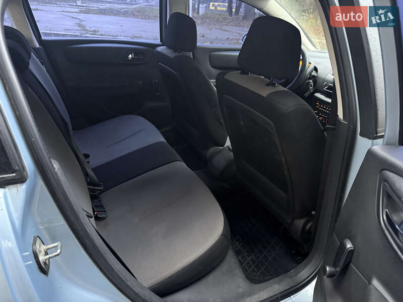 Хэтчбек Citroen C4 2008 в Черкассах фото 24 Хэтчбек Citroen C4 2008 в Черкассах