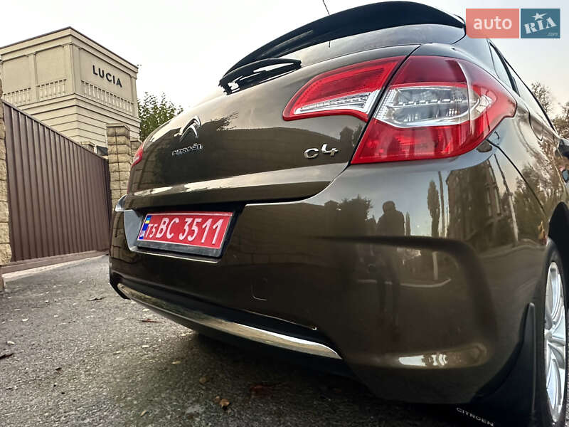 Хэтчбек Citroen C4 2014 в Днепре