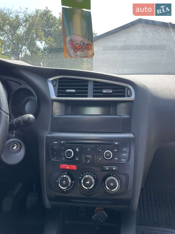 Хэтчбек Citroen C4 2012 в Косове