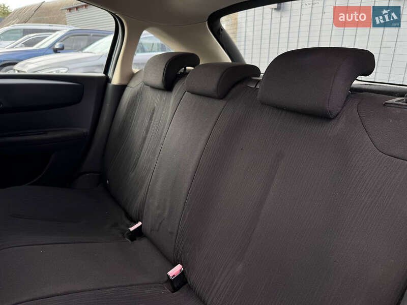 Хетчбек Citroen C4 2008 в Кременці