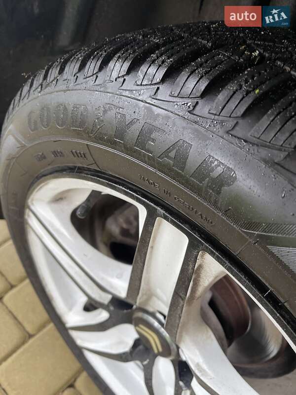 Хэтчбек Citroen C4 2011 в Полтаве