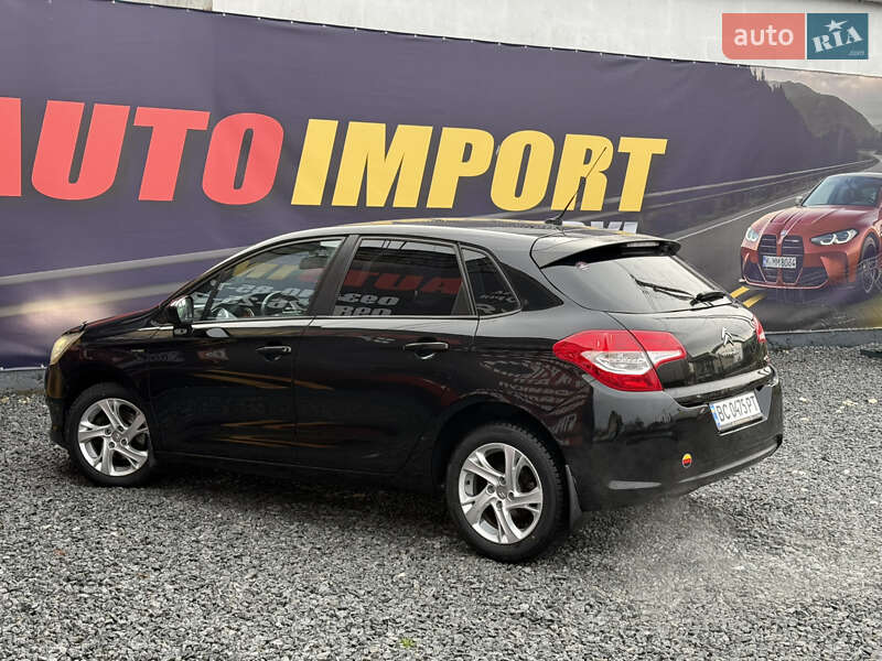 Хетчбек Citroen C4 2011 в Стрию