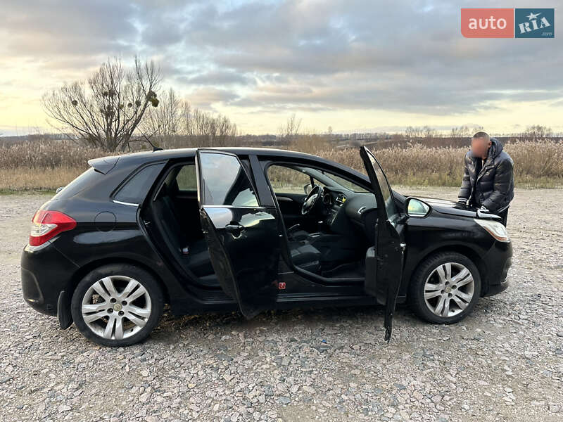 Хэтчбек Citroen C4 2011 в Киеве