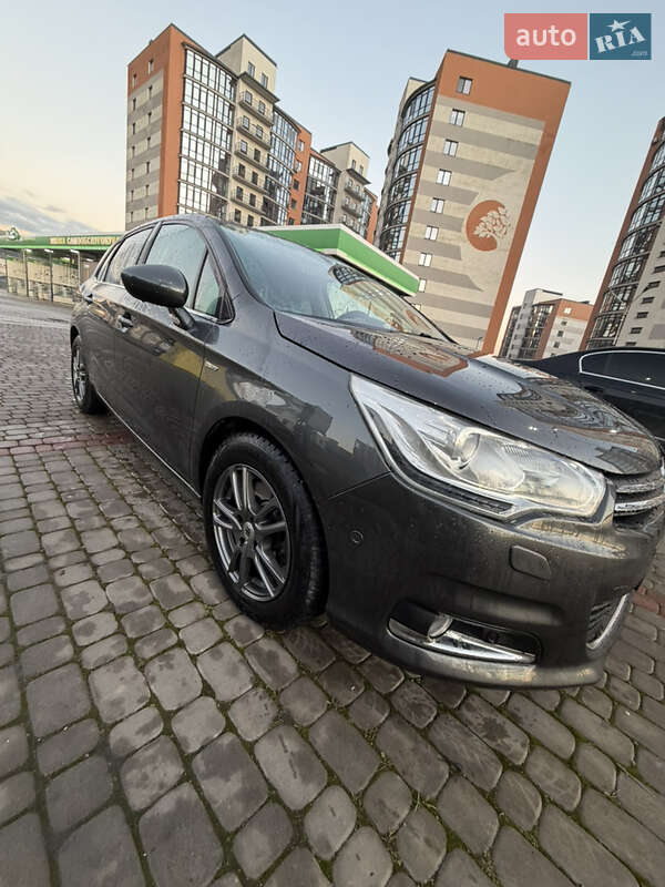 Citroen C4 2011