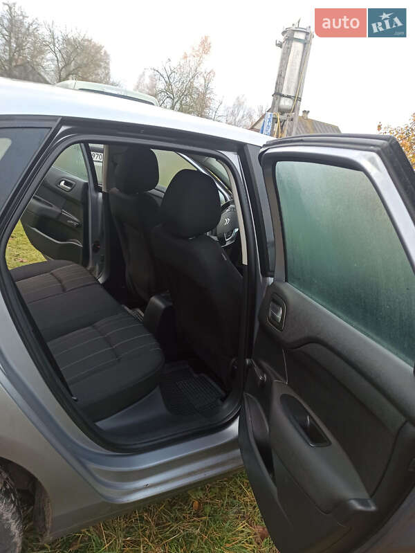 Хэтчбек Citroen C4 2015 в Луцке фото 5 Хэтчбек Citroen C4 2015 в Луцке