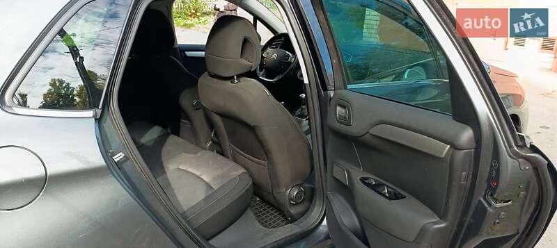 Хэтчбек Citroen C4 2011 в Кременчуге фото 13 Хэтчбек Citroen C4 2011 в Кременчуге