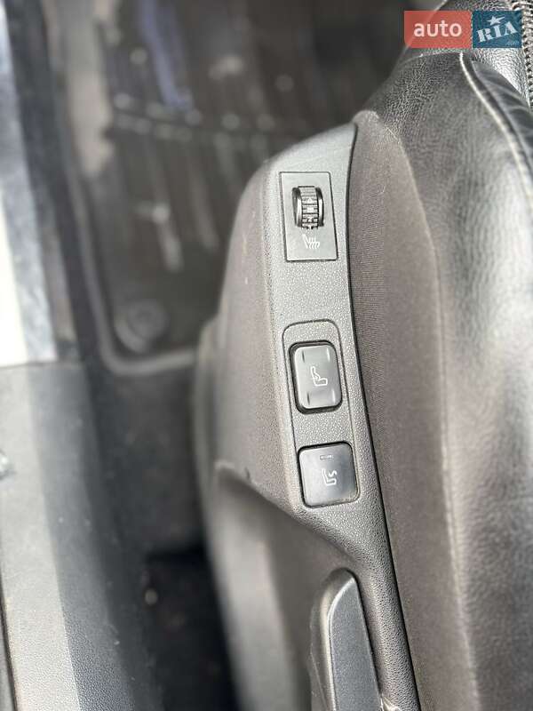 Хэтчбек Citroen C4 2012 в Киеве