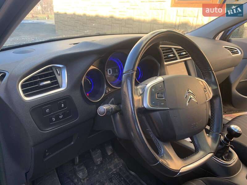 Хетчбек Citroen C4 2014 в Ужгороді фото 15 Хетчбек Citroen C4 2014 в Ужгороді