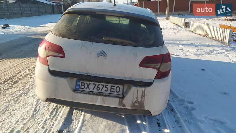 Хэтчбек Citroen C4 2011 в Староконстантинове