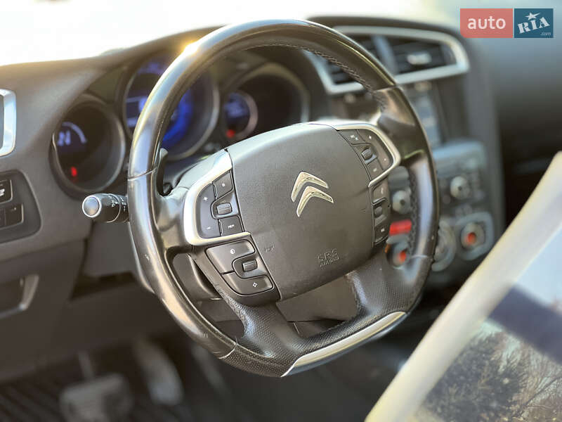 Хэтчбек Citroen C4 2011 в Луцке