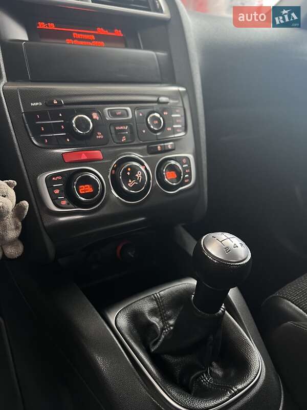 Хэтчбек Citroen C4 2012 в Львове фото 9 Хэтчбек Citroen C4 2012 в Львове