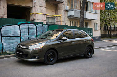 Хэтчбек Citroen C4 2015 в Киеве