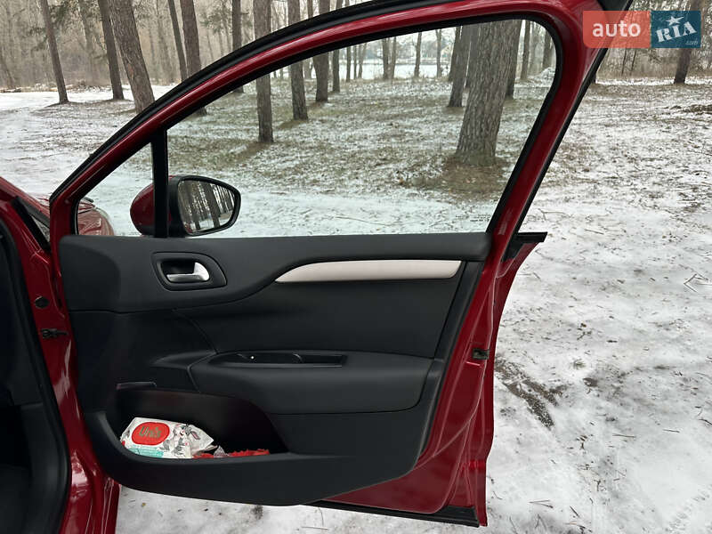 Хэтчбек Citroen C4 2011 в Кропивницком