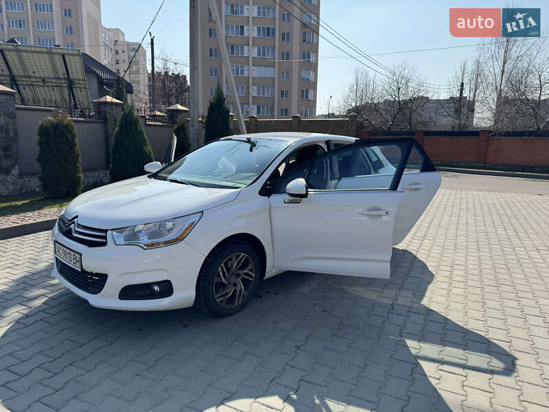 Седан Citroen C4 2013 в Луцке