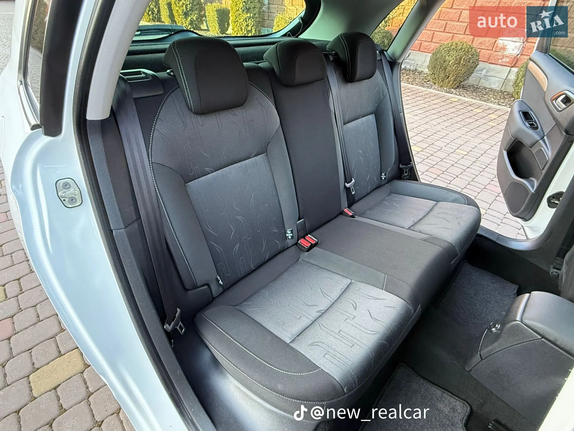 2011 Citroen C4 - мініатюра 8