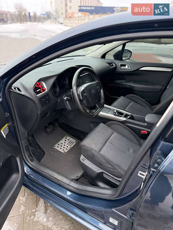 Хэтчбек Citroen C4 2012 в Ивано-Франковске фото 22 Хэтчбек Citroen C4 2012 в Ивано-Франковске