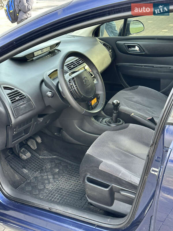 Хетчбек Citroen C4 2007 в Ужгороді