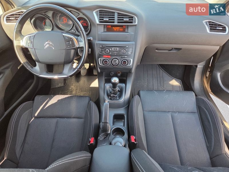 Хэтчбек Citroen C4 2012 в Киеве