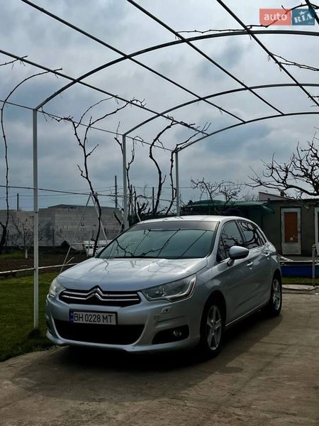 Citroen C4 2011 Citroen C4 2011