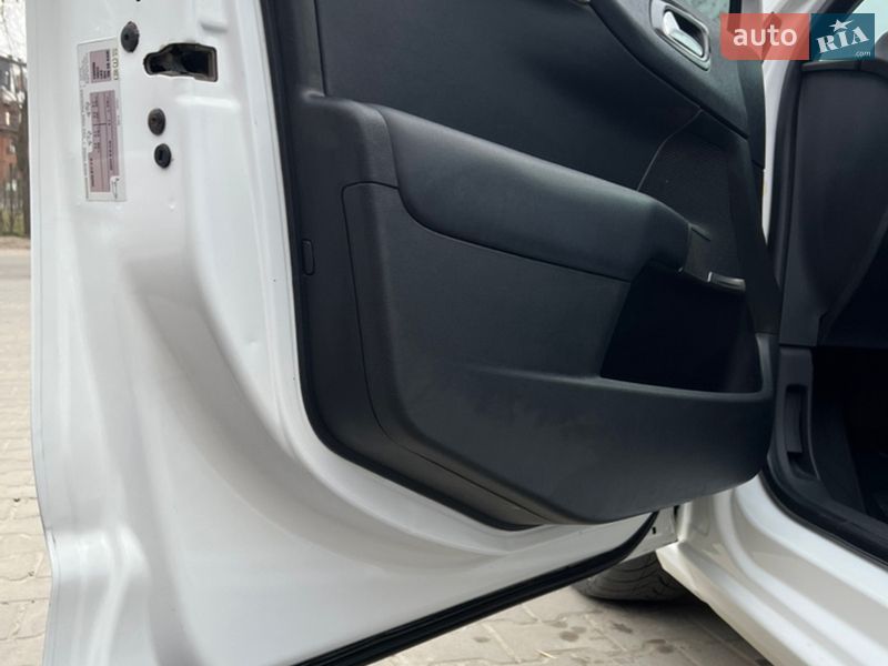 Хэтчбек Citroen C4 2011 в Львове фото 38 Хэтчбек Citroen C4 2011 в Львове