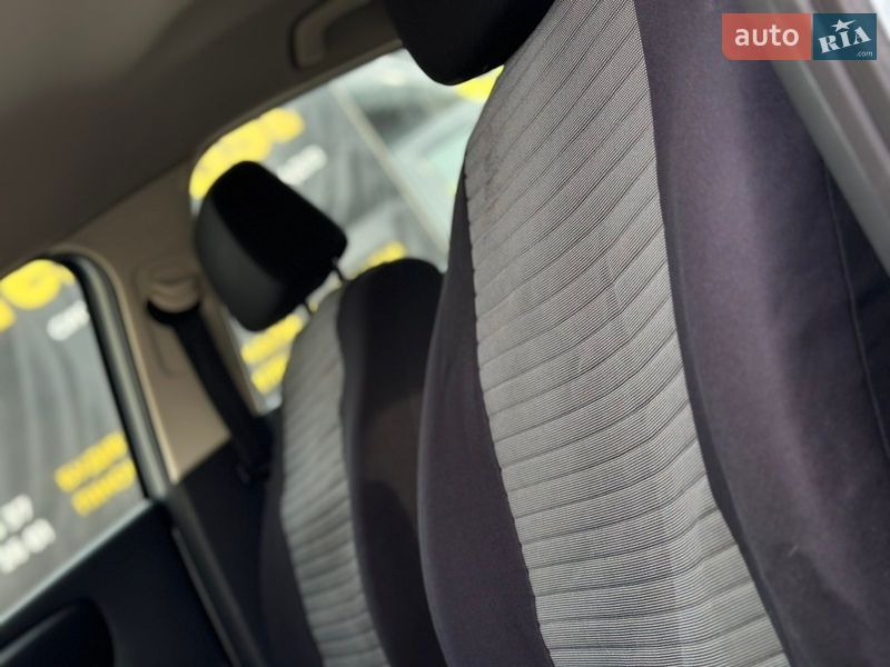 Хэтчбек Citroen C4 2005 в Дрогобыче фото 15 Хэтчбек Citroen C4 2005 в Дрогобыче