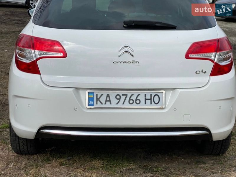 Хэтчбек Citroen C4 2012 в Прилуках фото 6 Хэтчбек Citroen C4 2012 в Прилуках