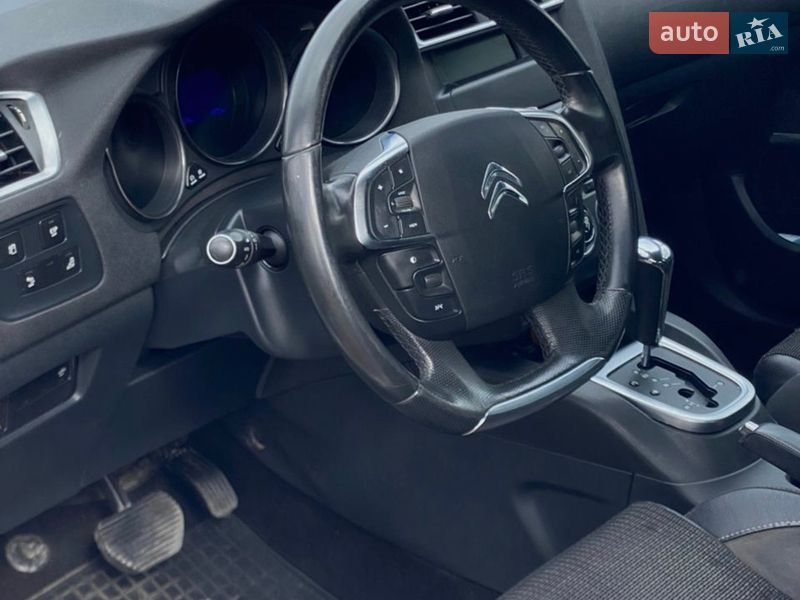 Хэтчбек Citroen C4 2012 в Прилуках фото 8 Хэтчбек Citroen C4 2012 в Прилуках