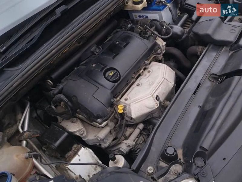 Хэтчбек Citroen C4 2012 в Прилуках фото 15 Хэтчбек Citroen C4 2012 в Прилуках