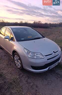 Хетчбек Citroen C4 2004 в Павлограді