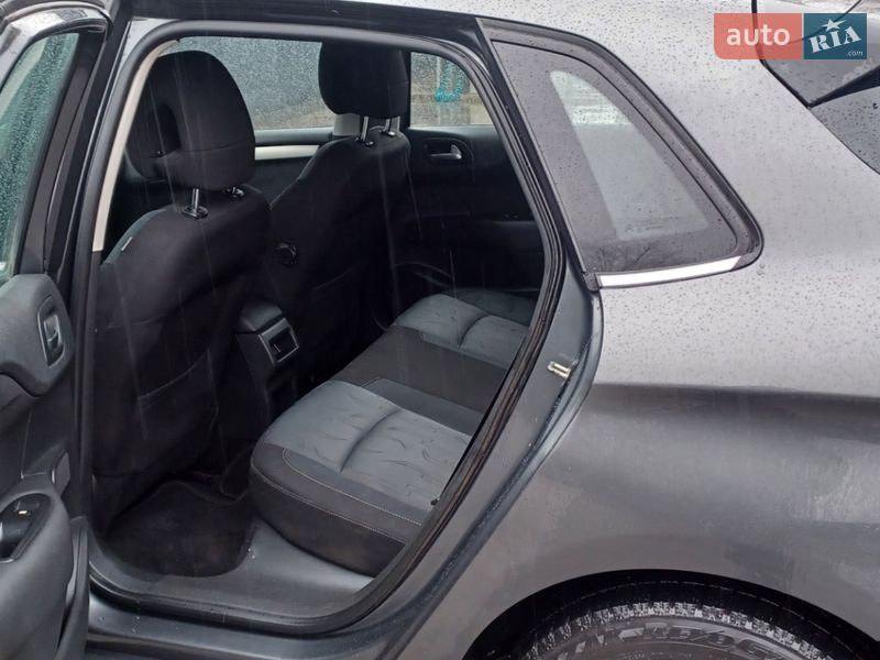 Хэтчбек Citroen C4 2013 в Павлограде фото 16 Хэтчбек Citroen C4 2013 в Павлограде