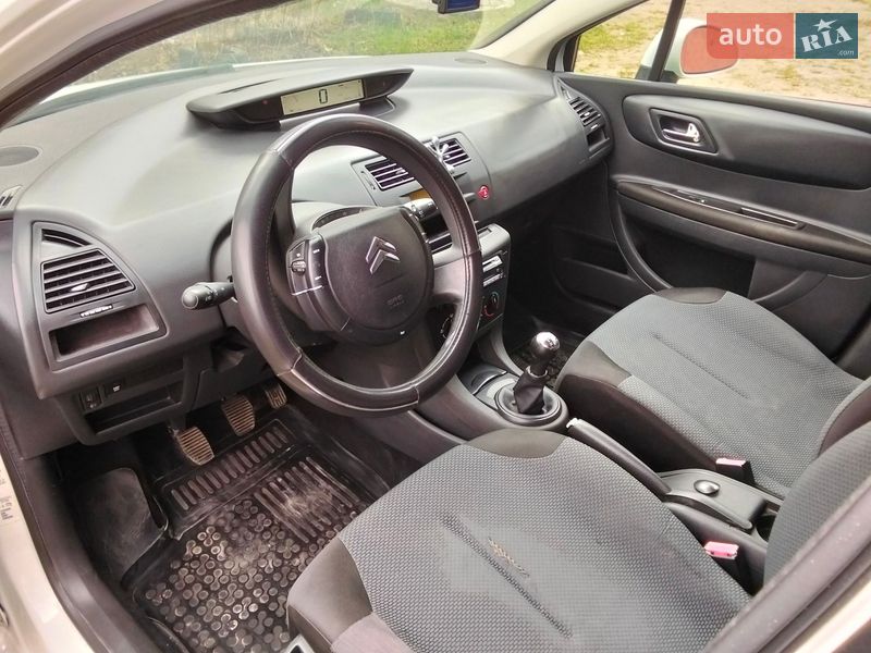 Хэтчбек Citroen C4 2009 в Львове