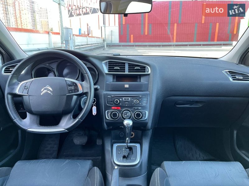 Хэтчбек Citroen C4 2013 в Киеве
