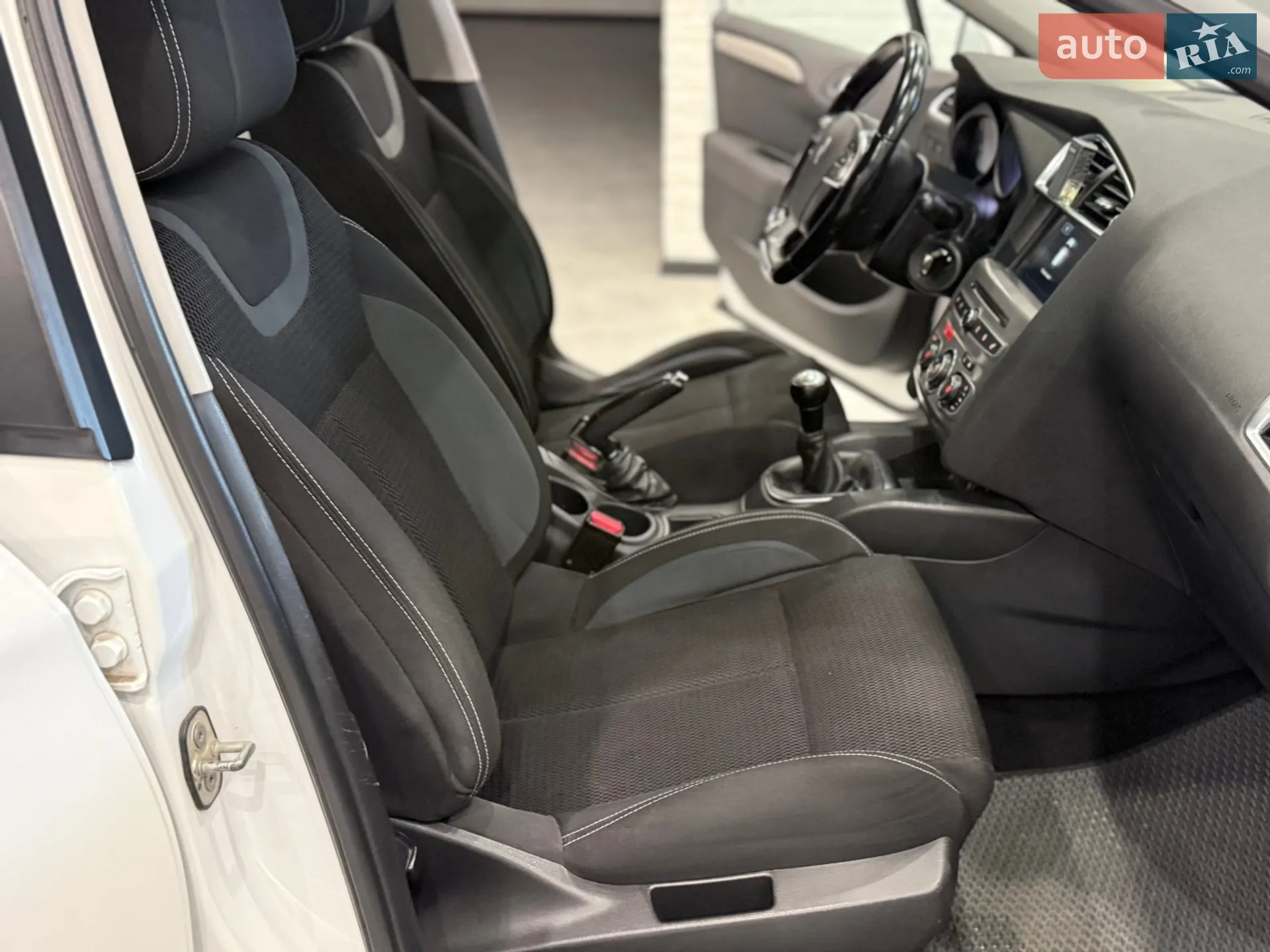 2016 Citroen C4 - мініатюра 48