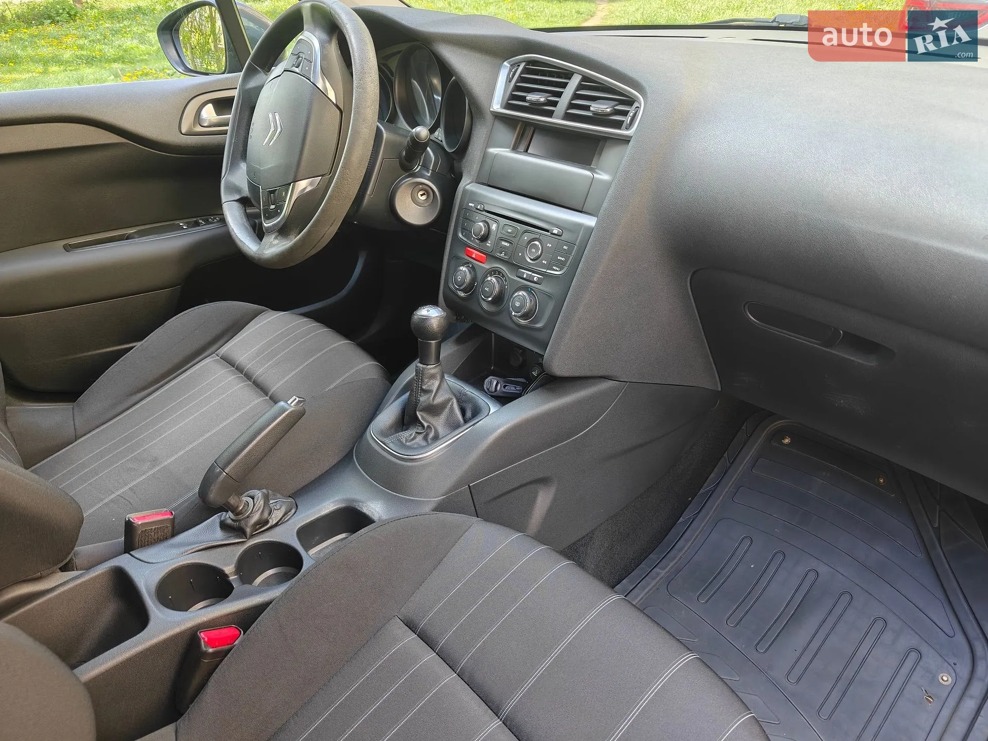Citroen C4 2012 VIN VF7NCNFUCCY611291 фото оголошення 8 з 10