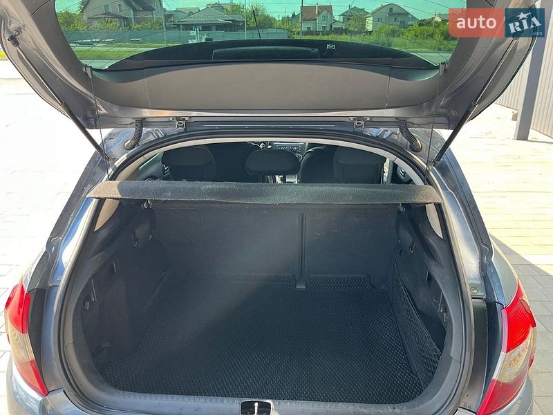Хэтчбек Citroen C4 2011 в Каменец-Подольском