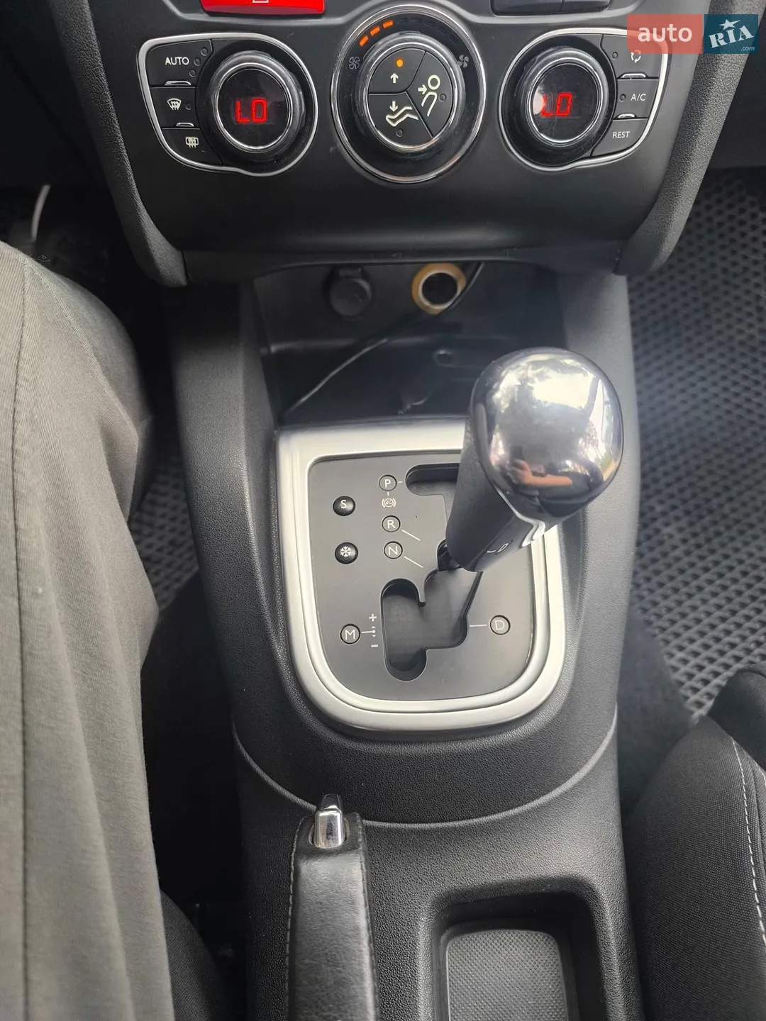 2012 Citroen C4 - мініатюра 11