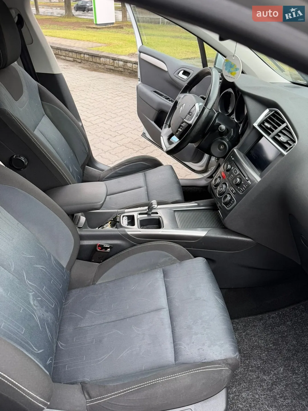 2011 Citroen C4 - мініатюра 17