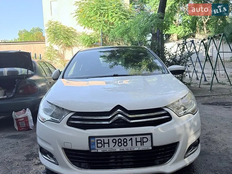 Citroen C4 2011