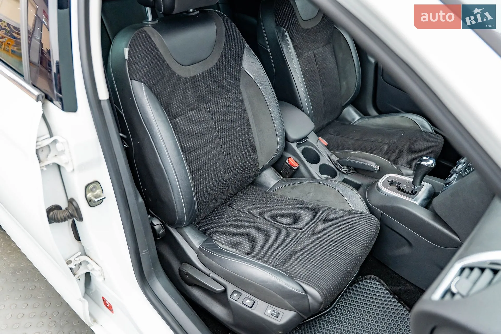 2012 Citroen C4 - мініатюра 21