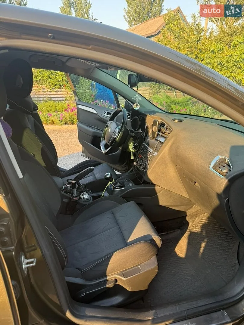 2011 Citroen C4 - мініатюра 21