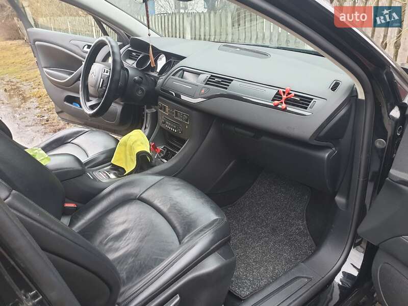 Седан Citroen C5 2010 в Ємільчиному