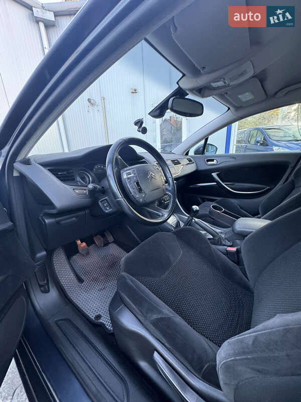 Седан Citroen C5 2009 в Луцке