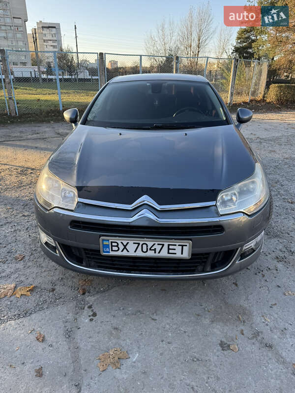 Седан Citroen C5 2012 в 
